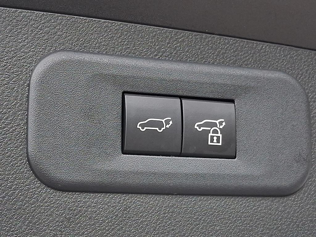 Thumbnail: 2026 Lexus ES - 27