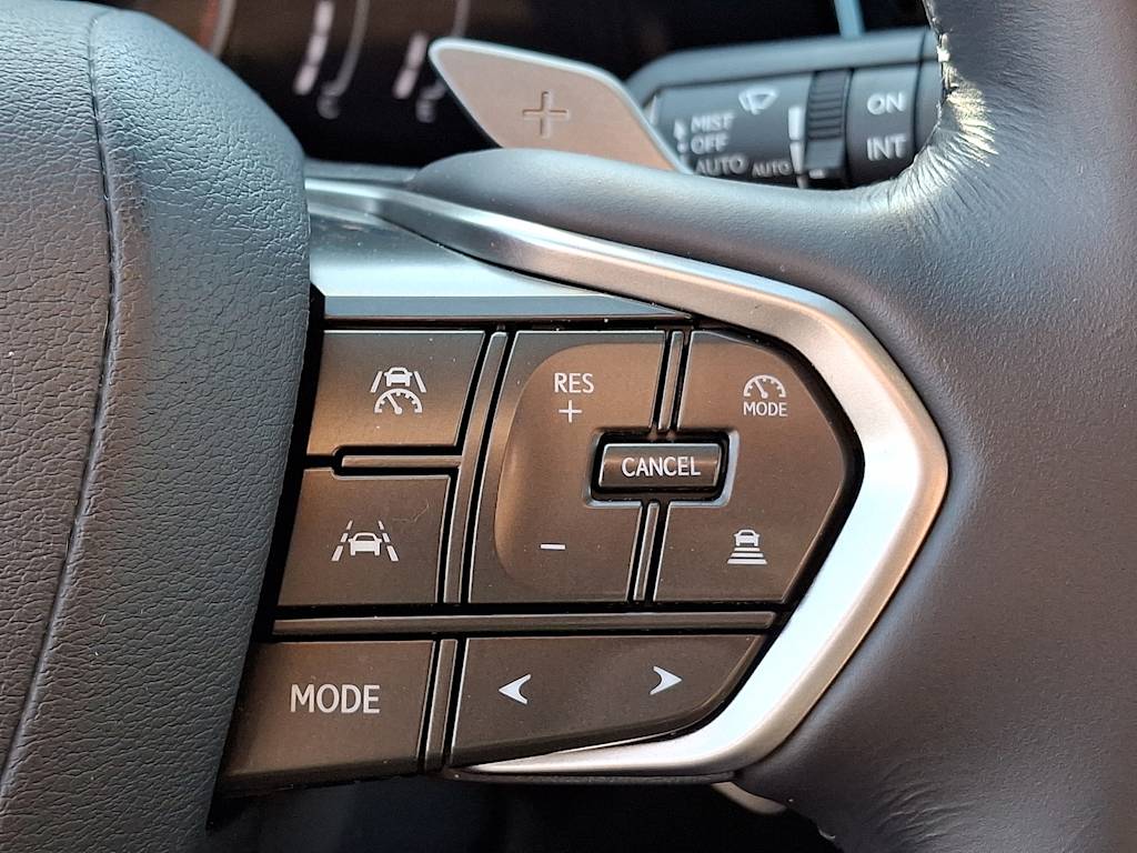 Thumbnail: 2024 Lexus ES - 22