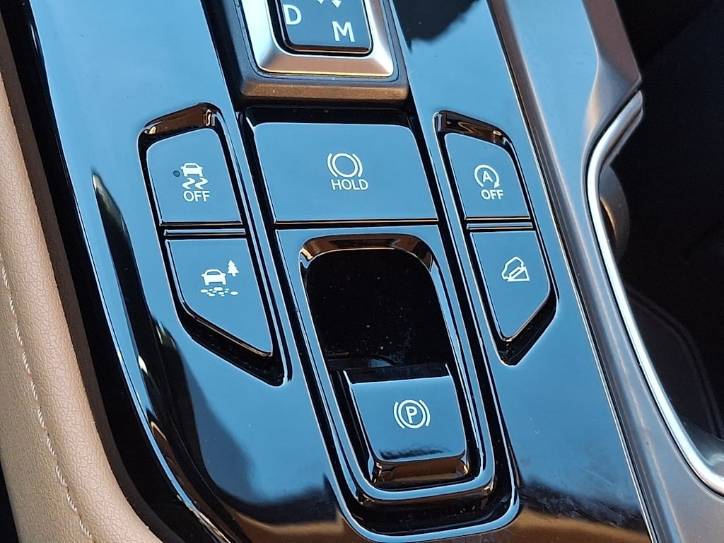 Thumbnail: 2025 Lexus ES - 23