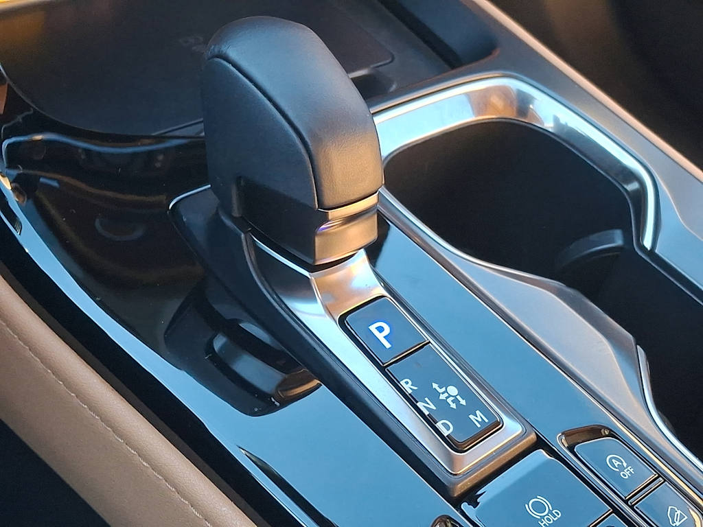 Thumbnail: 2025 Lexus ES - 10