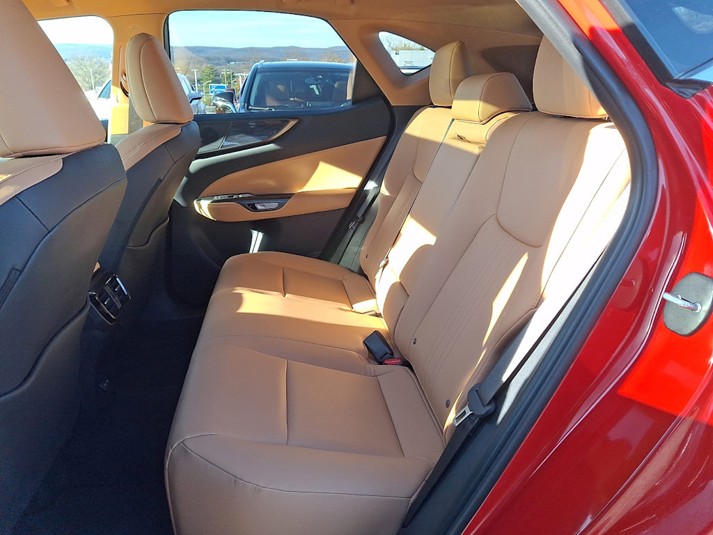 Thumbnail: 2025 Lexus ES - 8