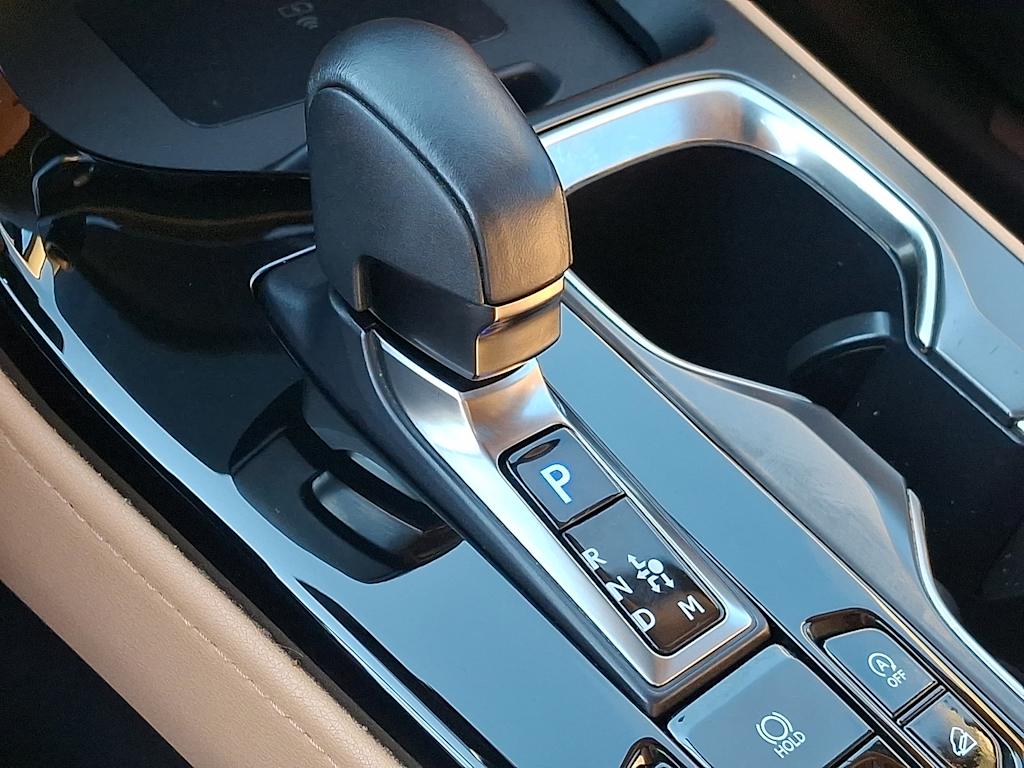 Thumbnail: 2024 Lexus ES - 11