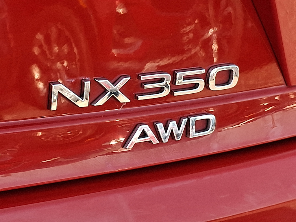 Thumbnail: 2024 Lexus ES - 28