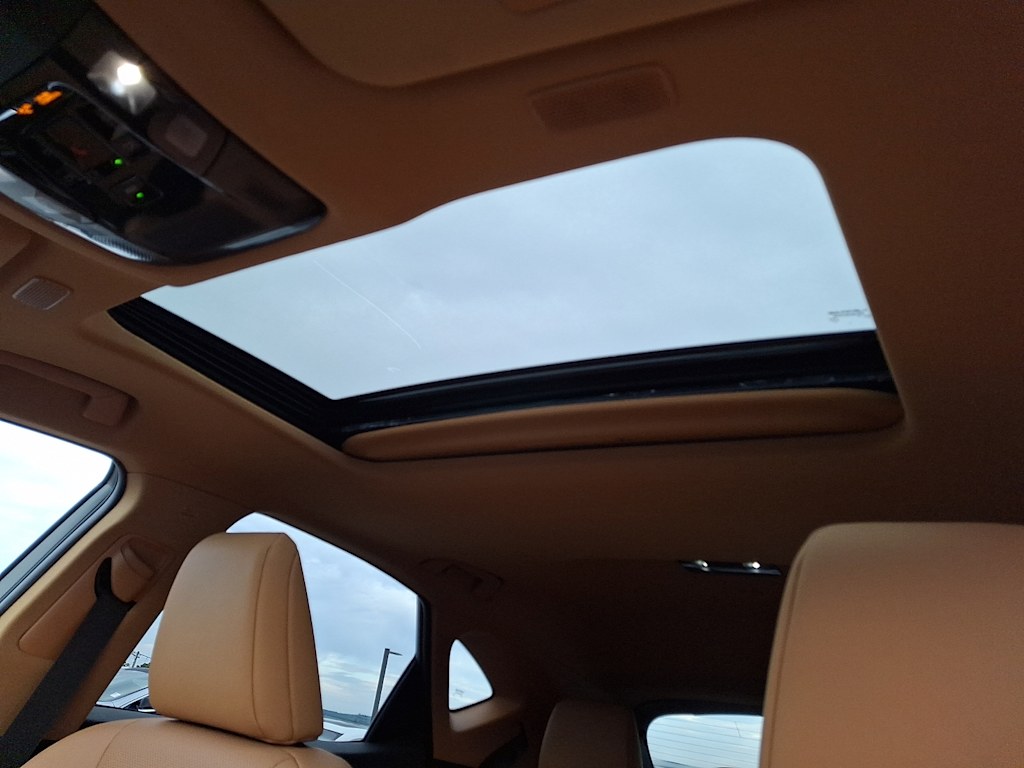 Thumbnail: 2026 Lexus ES - 18