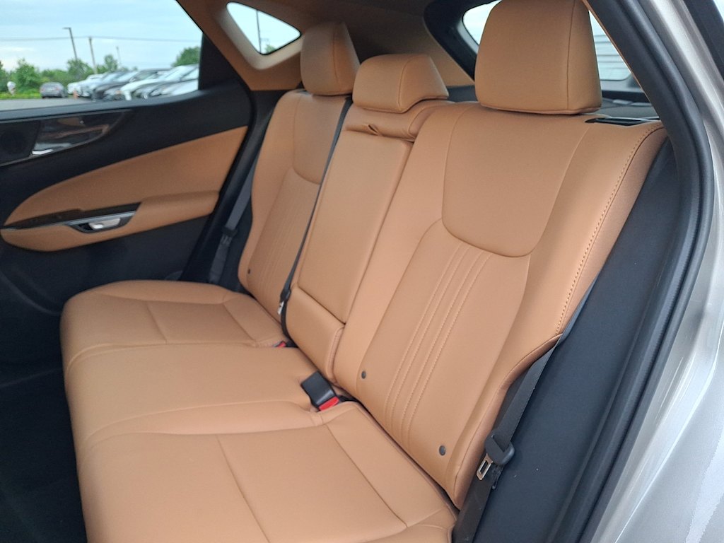 Thumbnail: 2026 Lexus ES - 8