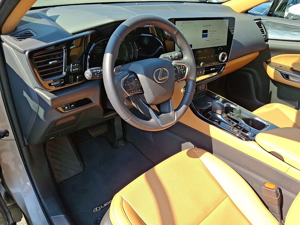 Thumbnail: 2024 Lexus ES - 2