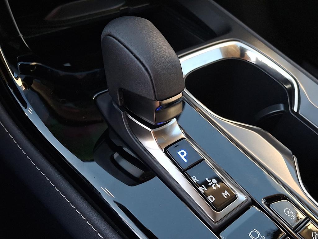 Thumbnail: 2026 Lexus ES - 10
