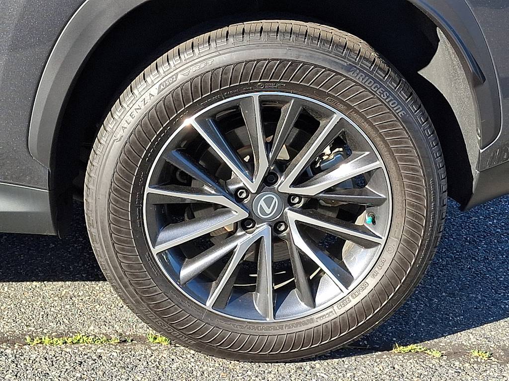 Thumbnail: 2026 Lexus ES - 7
