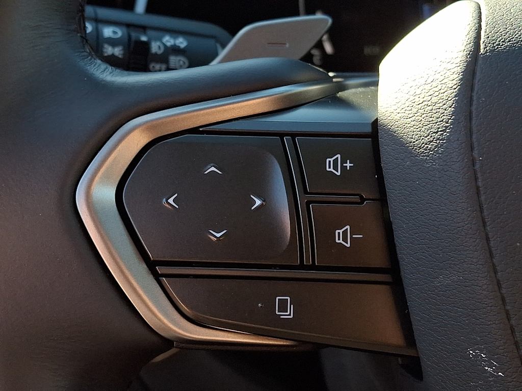 Thumbnail: 2026 Lexus ES - 22