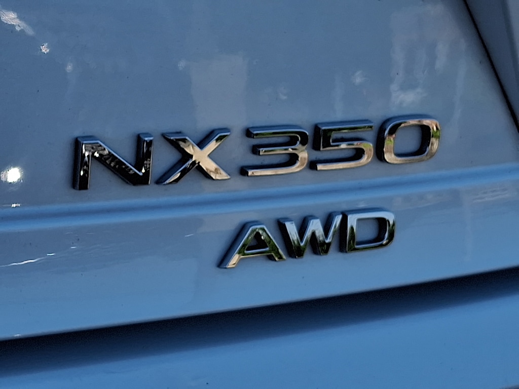 Thumbnail: 2024 Lexus ES - 6