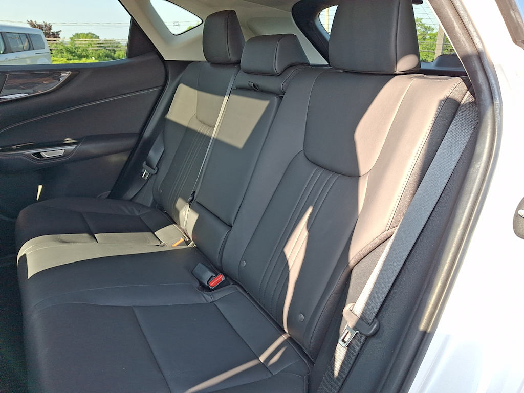 Thumbnail: 2024 Lexus ES - 8