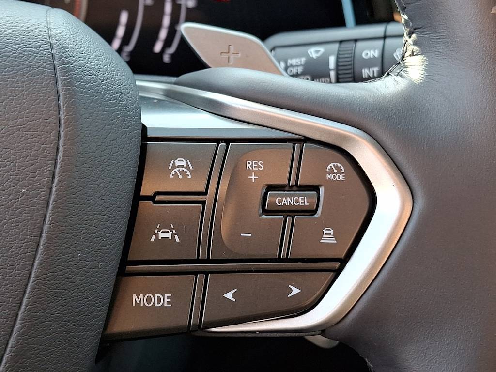 Thumbnail: 2024 Lexus ES - 22