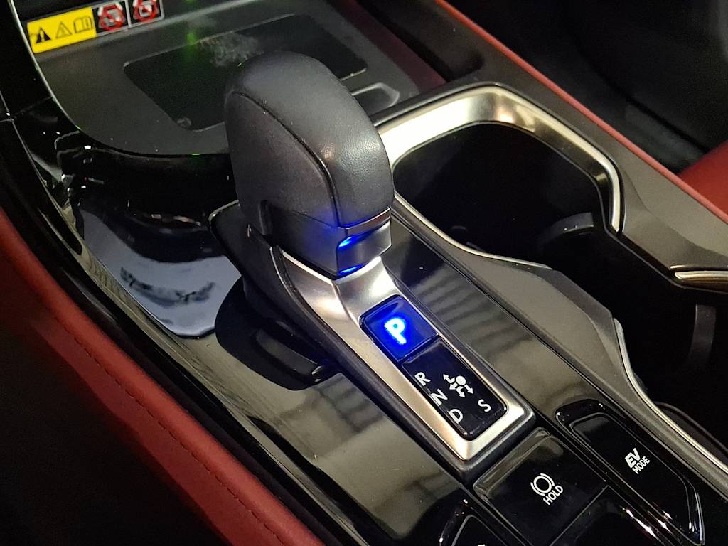 Thumbnail: 2024 Lexus ES - 9