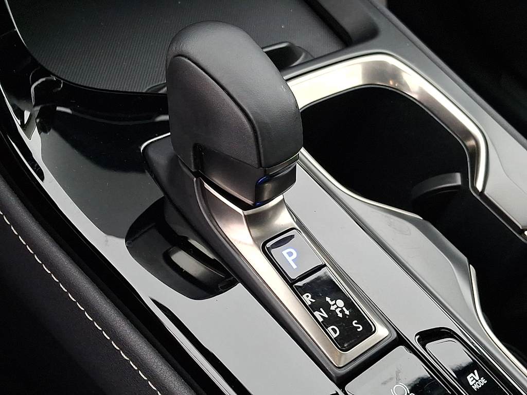 Thumbnail: 2024 Lexus ES - 10