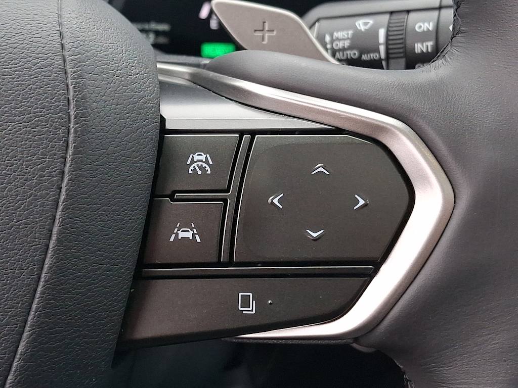 Thumbnail: 2024 Lexus ES - 23