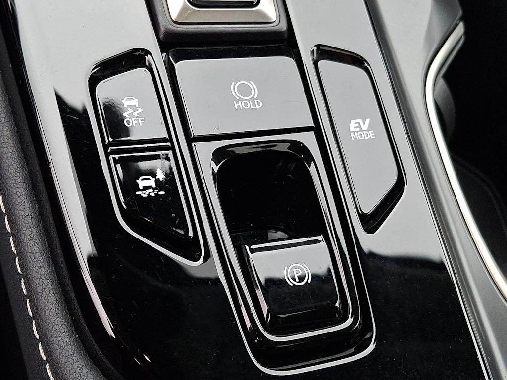 Thumbnail: 2024 Lexus ES - 24