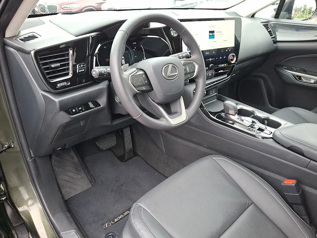 Thumbnail: 2024 Lexus ES - 2