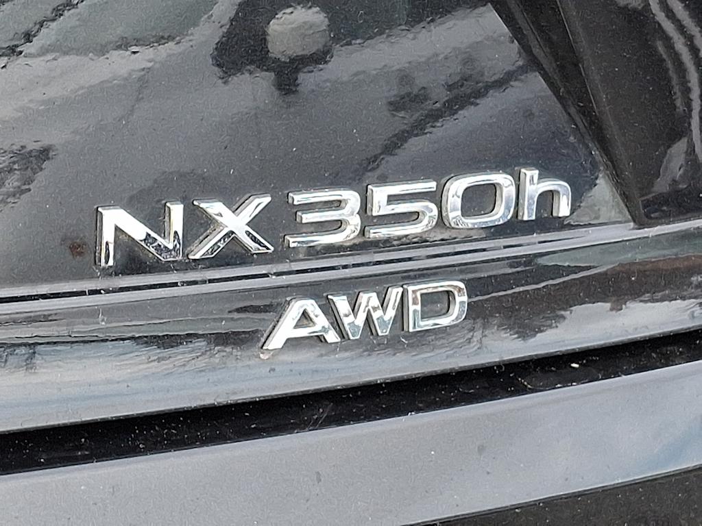 Thumbnail: 2024 Lexus ES - 28