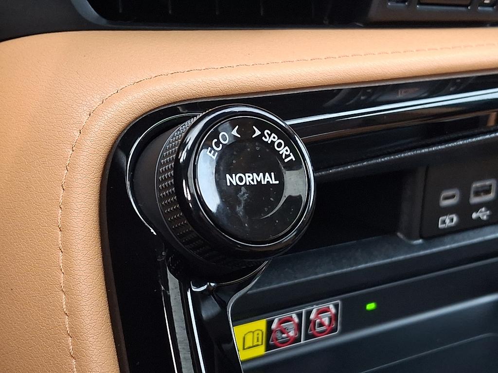 Thumbnail: 2024 Lexus ES - 5