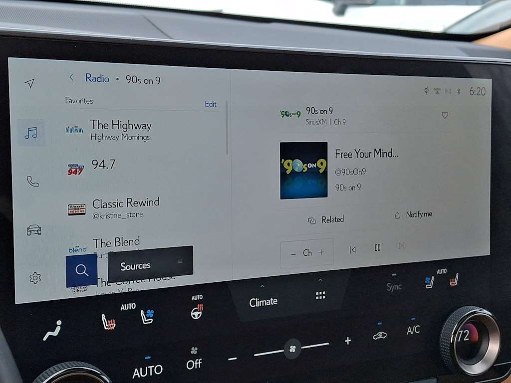 Thumbnail: 2024 Lexus ES - 9