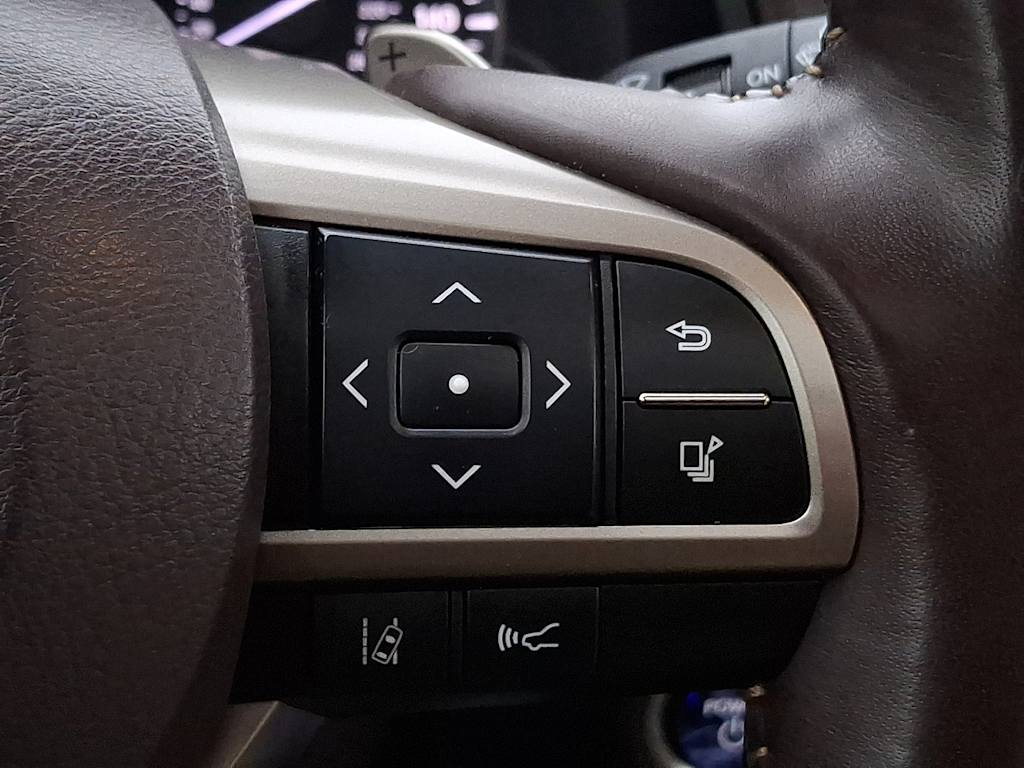 Thumbnail: 2020 Lexus RX - 21