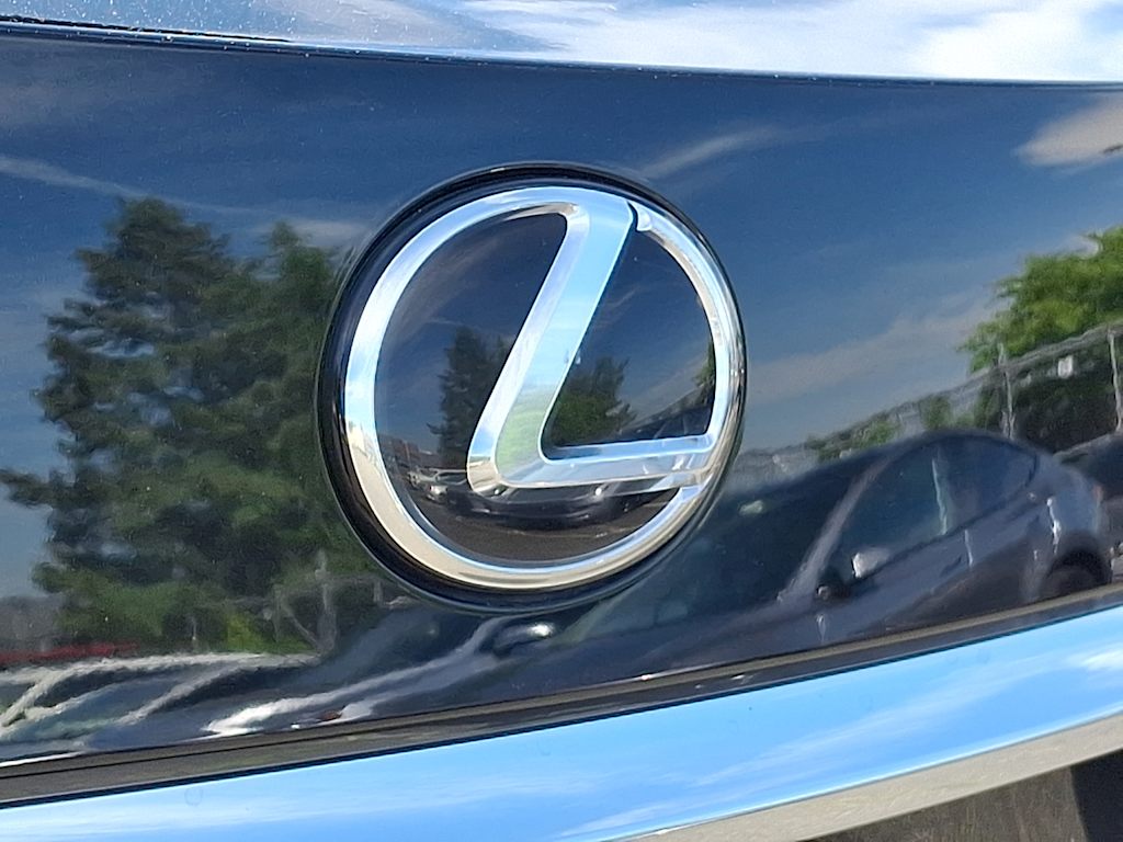 Thumbnail: 2022 Lexus RX - 30