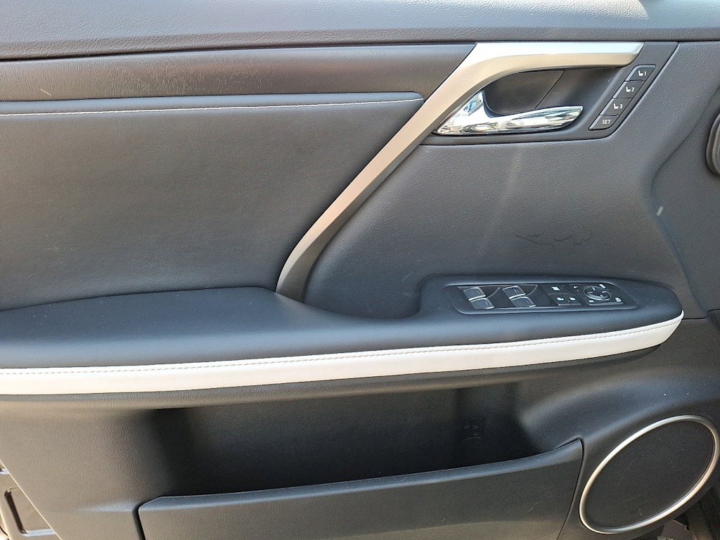 Thumbnail: 2022 Lexus RX - 17
