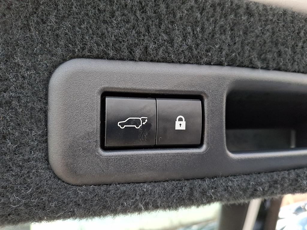 Thumbnail: 2021 Lexus RX - 28