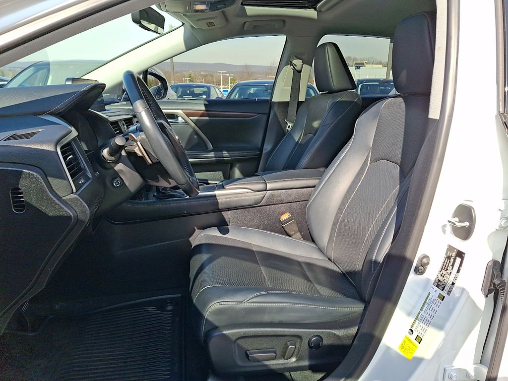 Thumbnail: 2021 Lexus RX - 7