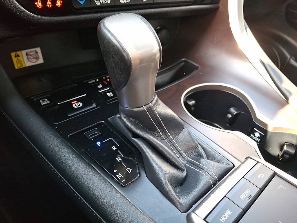 Thumbnail: 2021 Lexus RX - 10