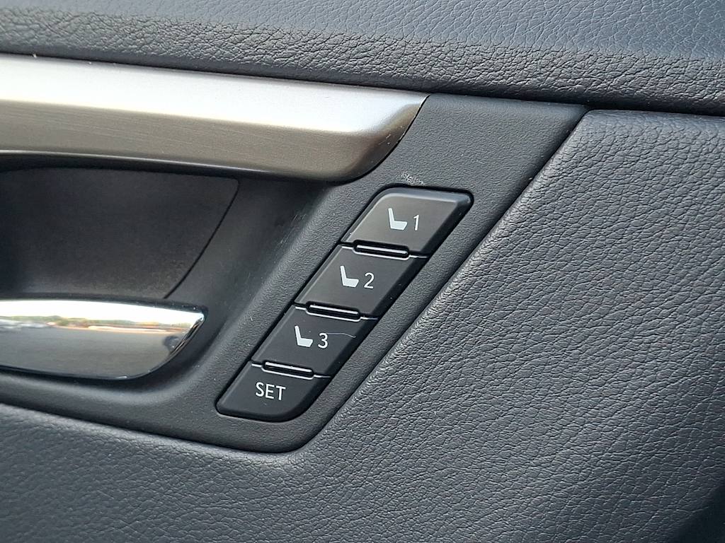 Thumbnail: 2021 Lexus RX - 12