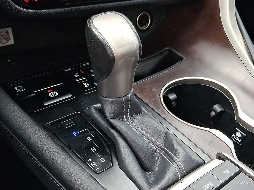 Thumbnail: 2022 Lexus RX - 10