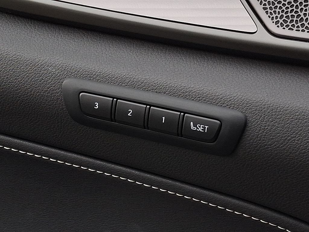 Thumbnail: 2026 Lexus ES - 27