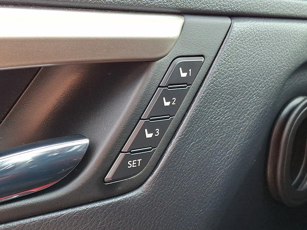 Thumbnail: 2022 Lexus RX - 27