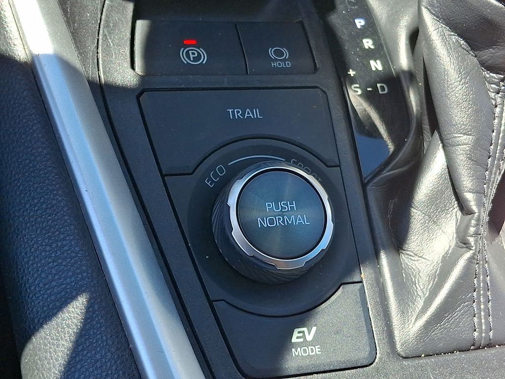 Thumbnail: 2019 Toyota RAV4 - 26