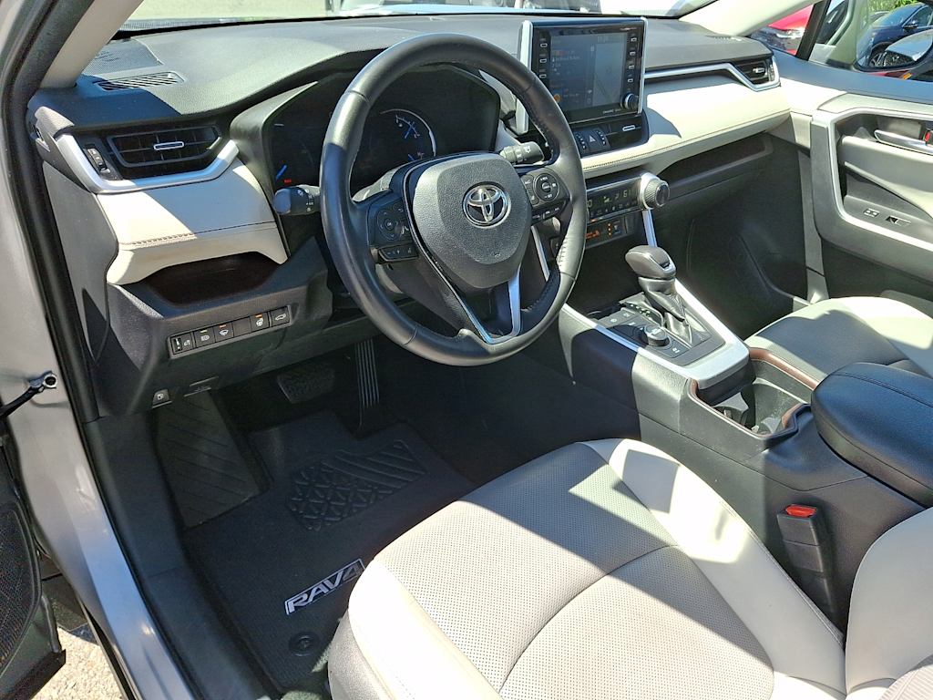 Thumbnail: 2019 Toyota RAV4 - 2