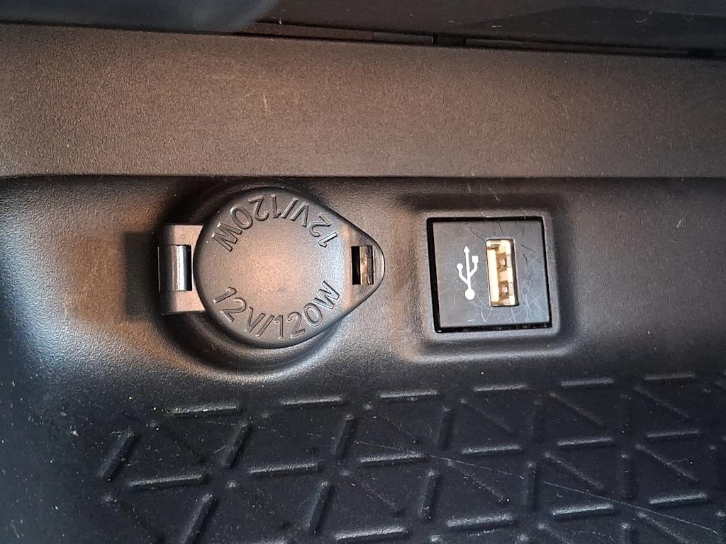 Thumbnail: 2023 Toyota RAV4 - 25