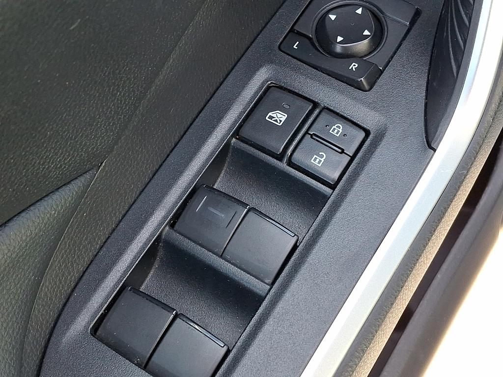 Thumbnail: 2023 Toyota RAV4 - 28