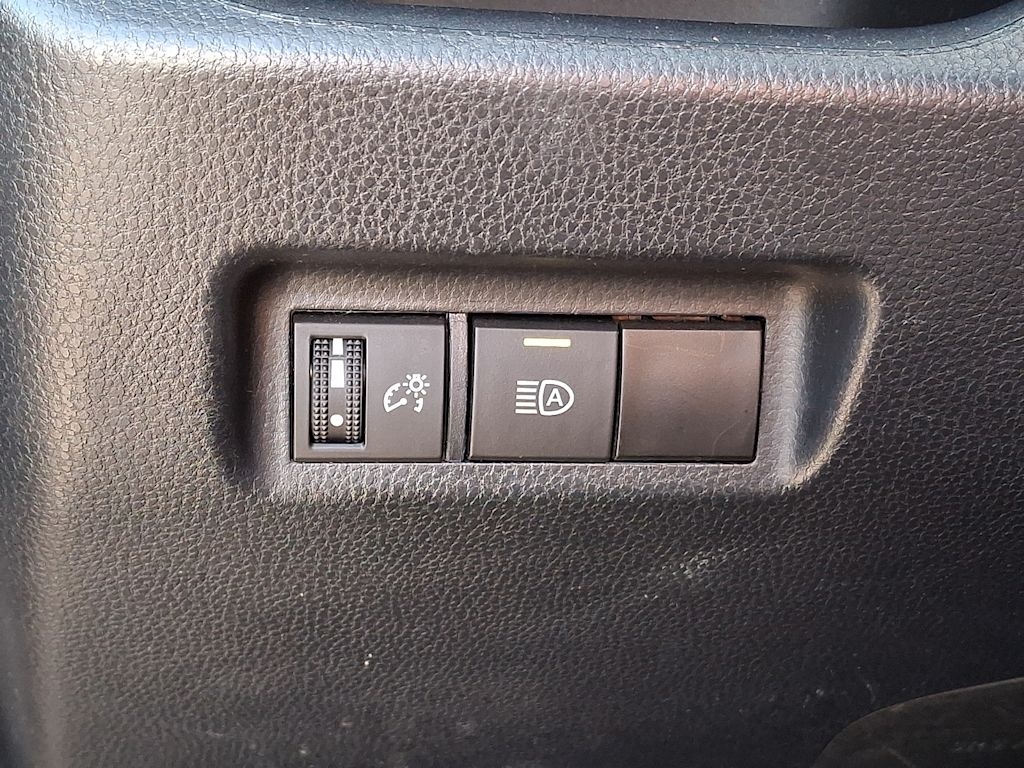 Thumbnail: 2023 Toyota RAV4 - 27