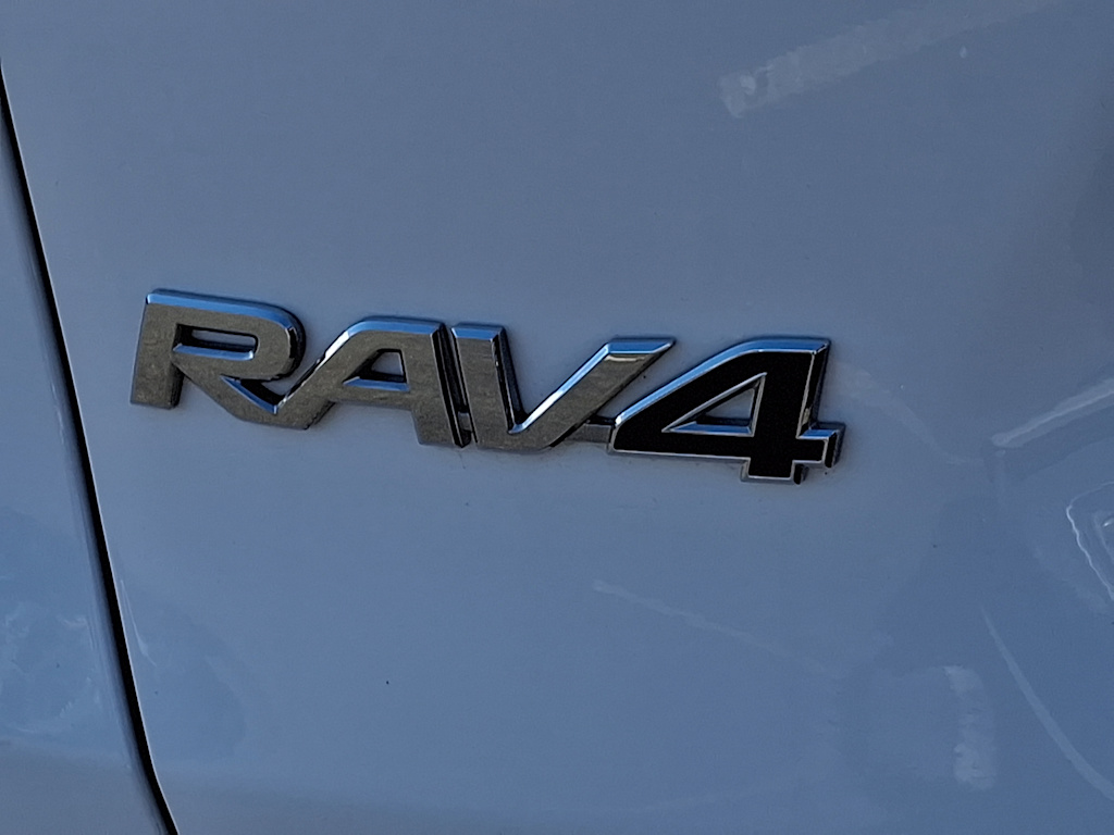 Thumbnail: 2023 Toyota RAV4 - 29