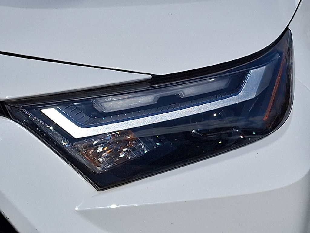 Thumbnail: 2023 Toyota RAV4 - 16