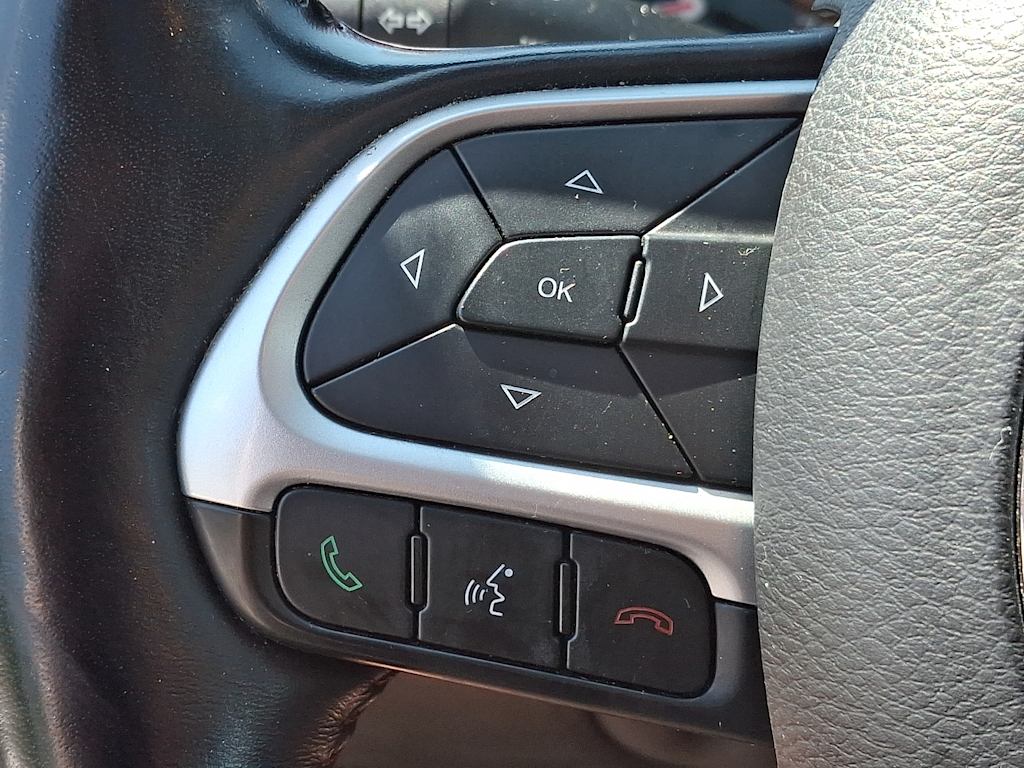 Thumbnail: 2020 Jeep Compass - 20