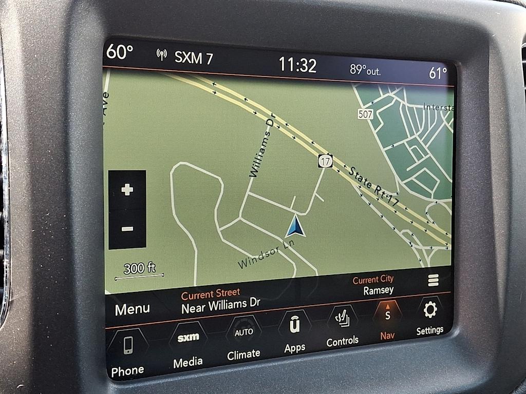 Thumbnail: 2020 Jeep Compass - 9