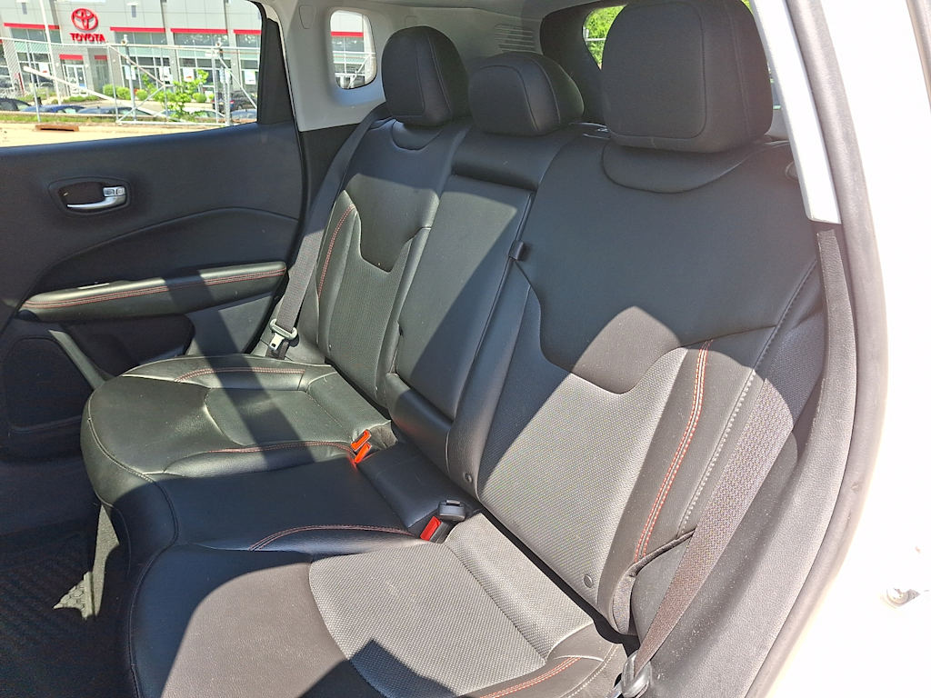 Thumbnail: 2020 Jeep Compass - 8