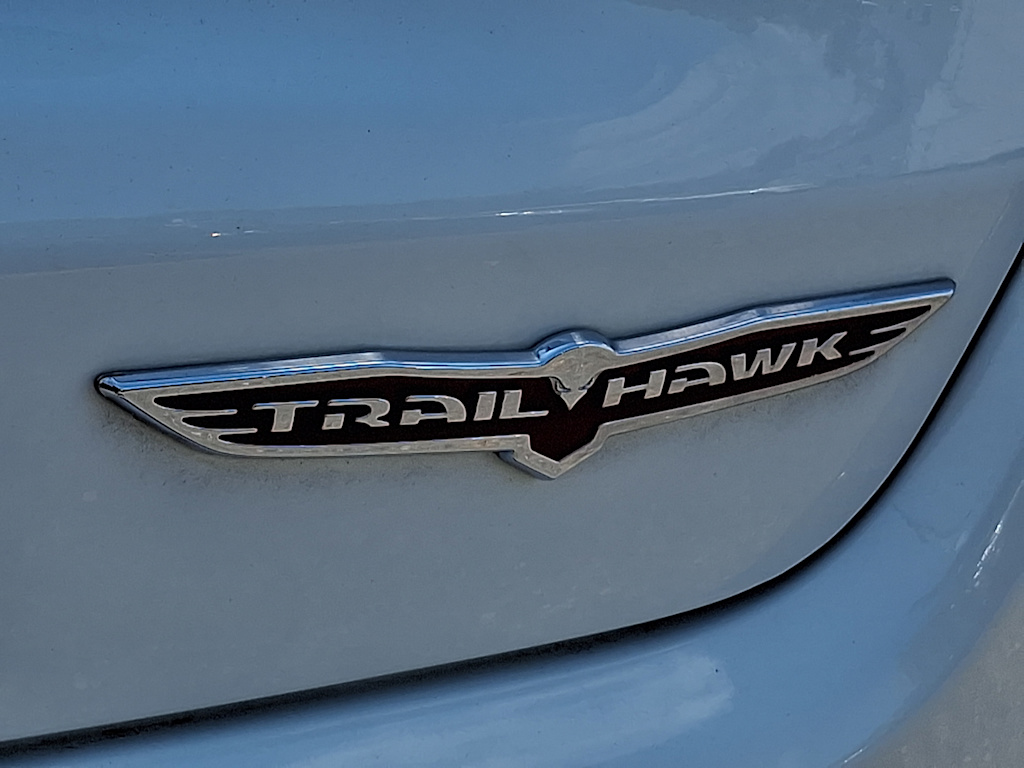 Thumbnail: 2020 Jeep Compass - 6