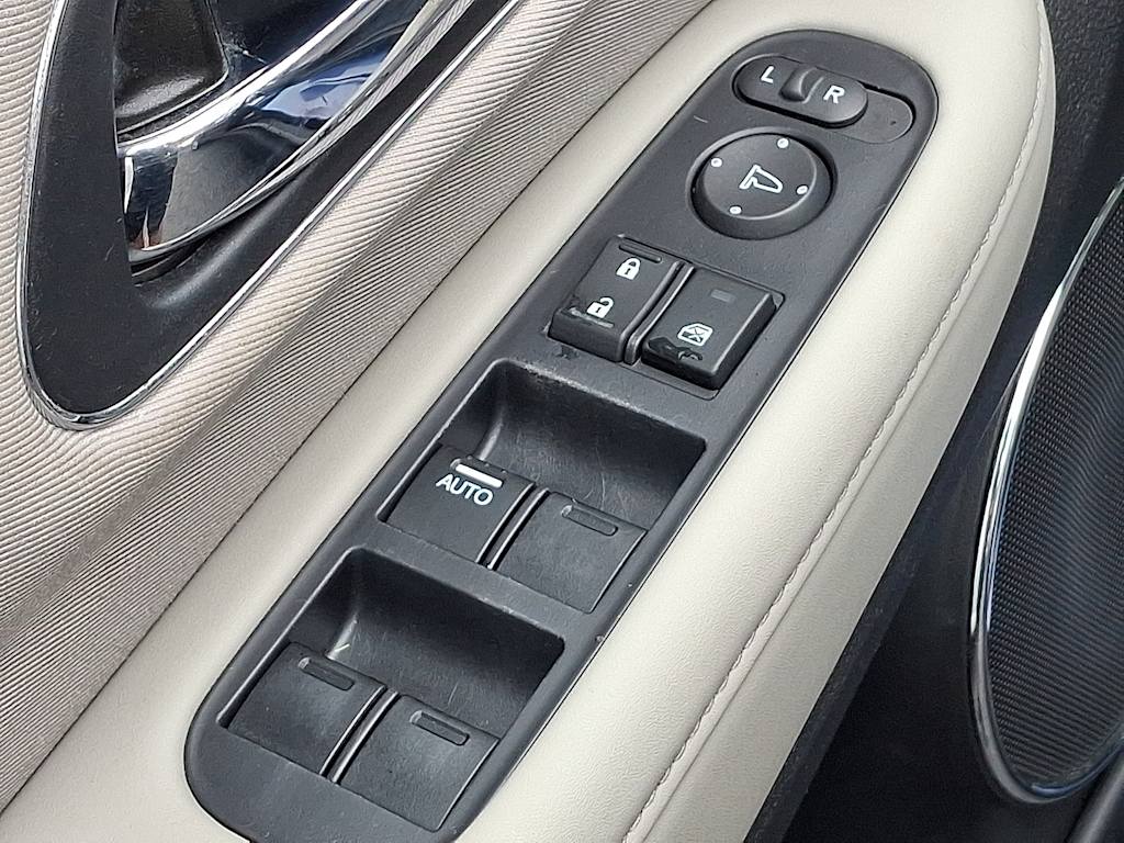 Thumbnail: 2017 Honda HR-V - 29