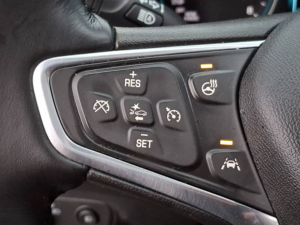 Thumbnail: 2018 Chevrolet Equinox - 20