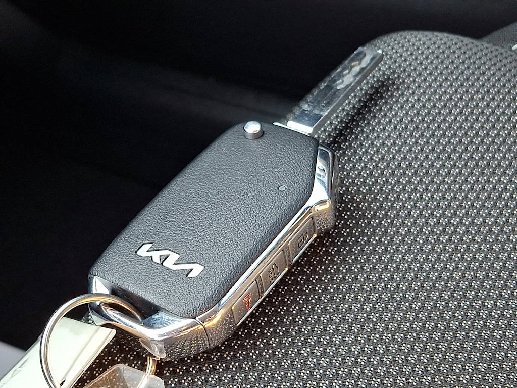Thumbnail: 2023 Kia Forte - 13