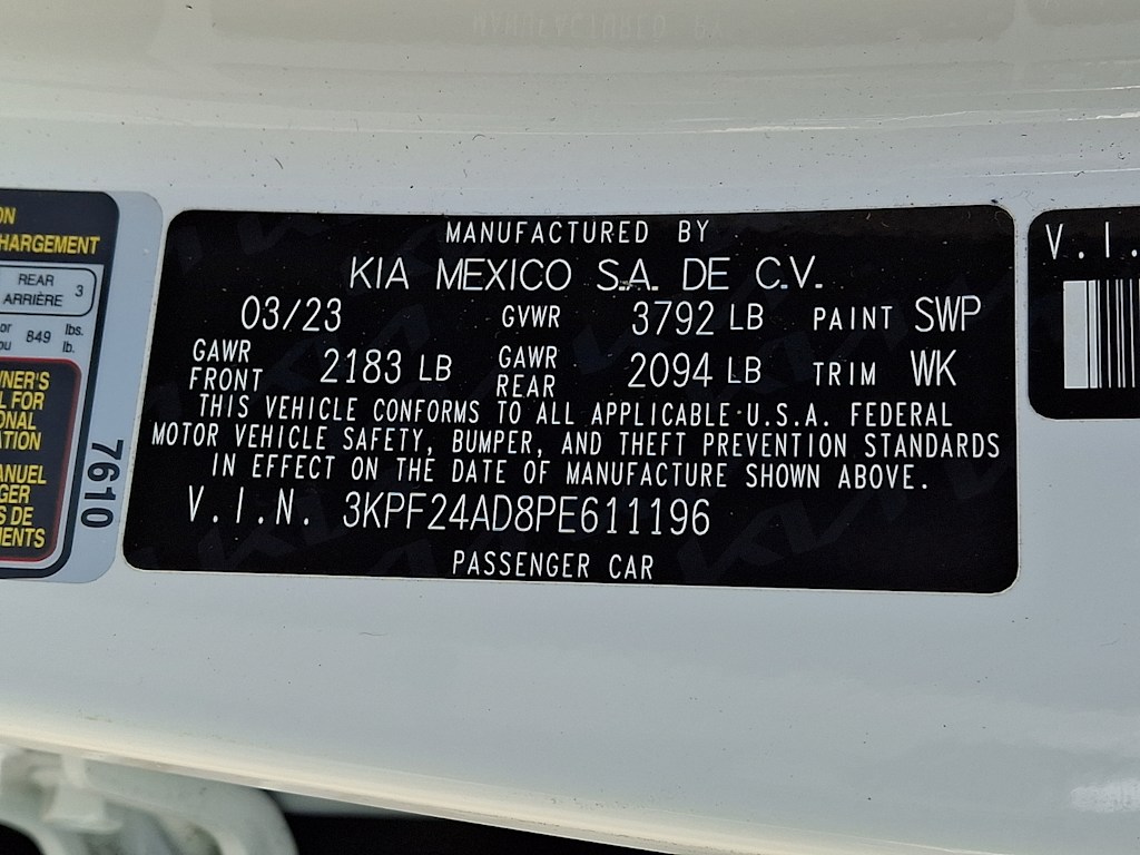 Thumbnail: 2023 Kia Forte - 15