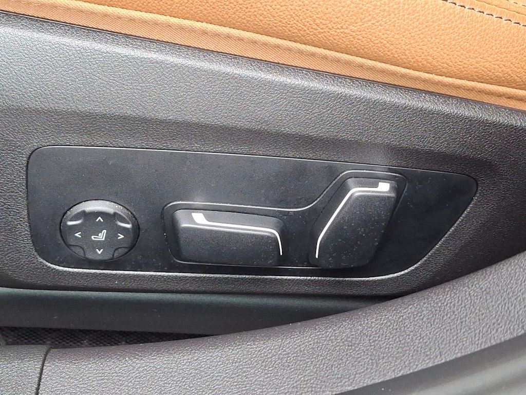 2024 BMW 3 Series 330xi 27